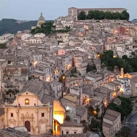 Casa Vacanze Bella Vista Ragusa Eksteriør bilde